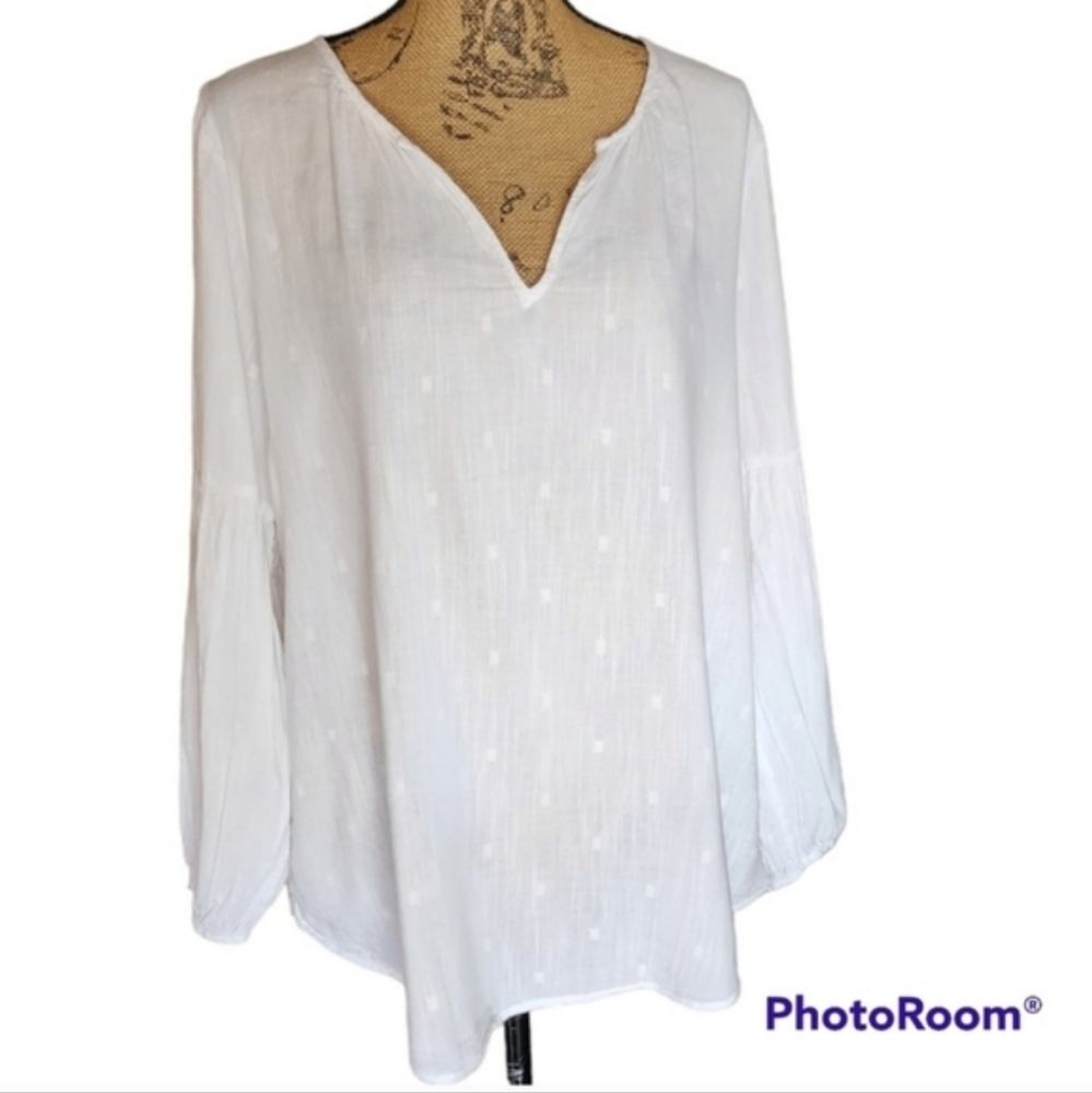 EUC🔹️Old Navy Embroidered Peasant Top - Large